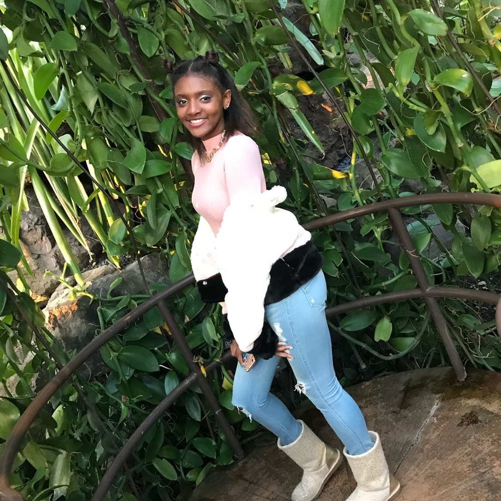 Meet your Posher, Jateya